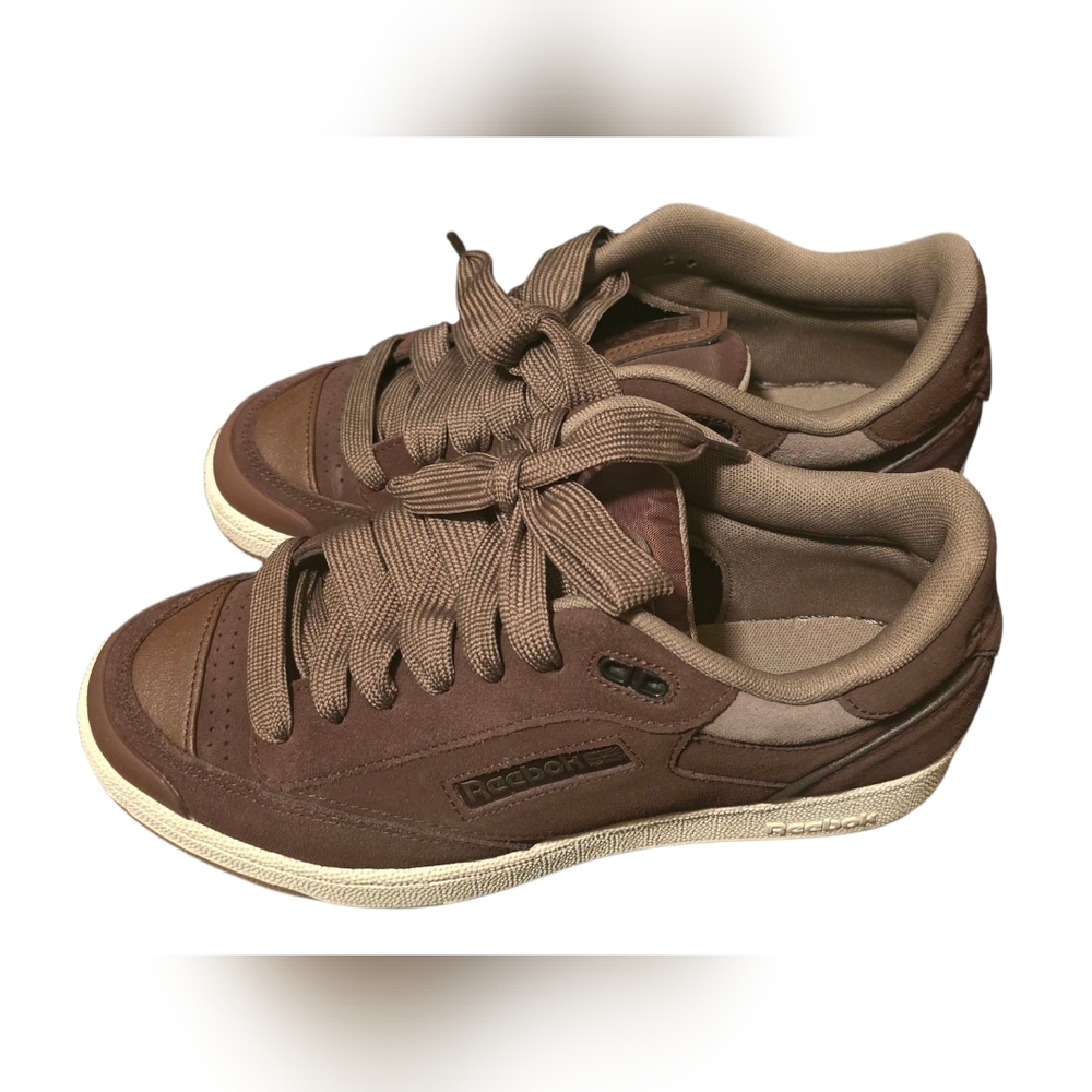 Reebok Women's Chocolate Brown Sneakers-size9